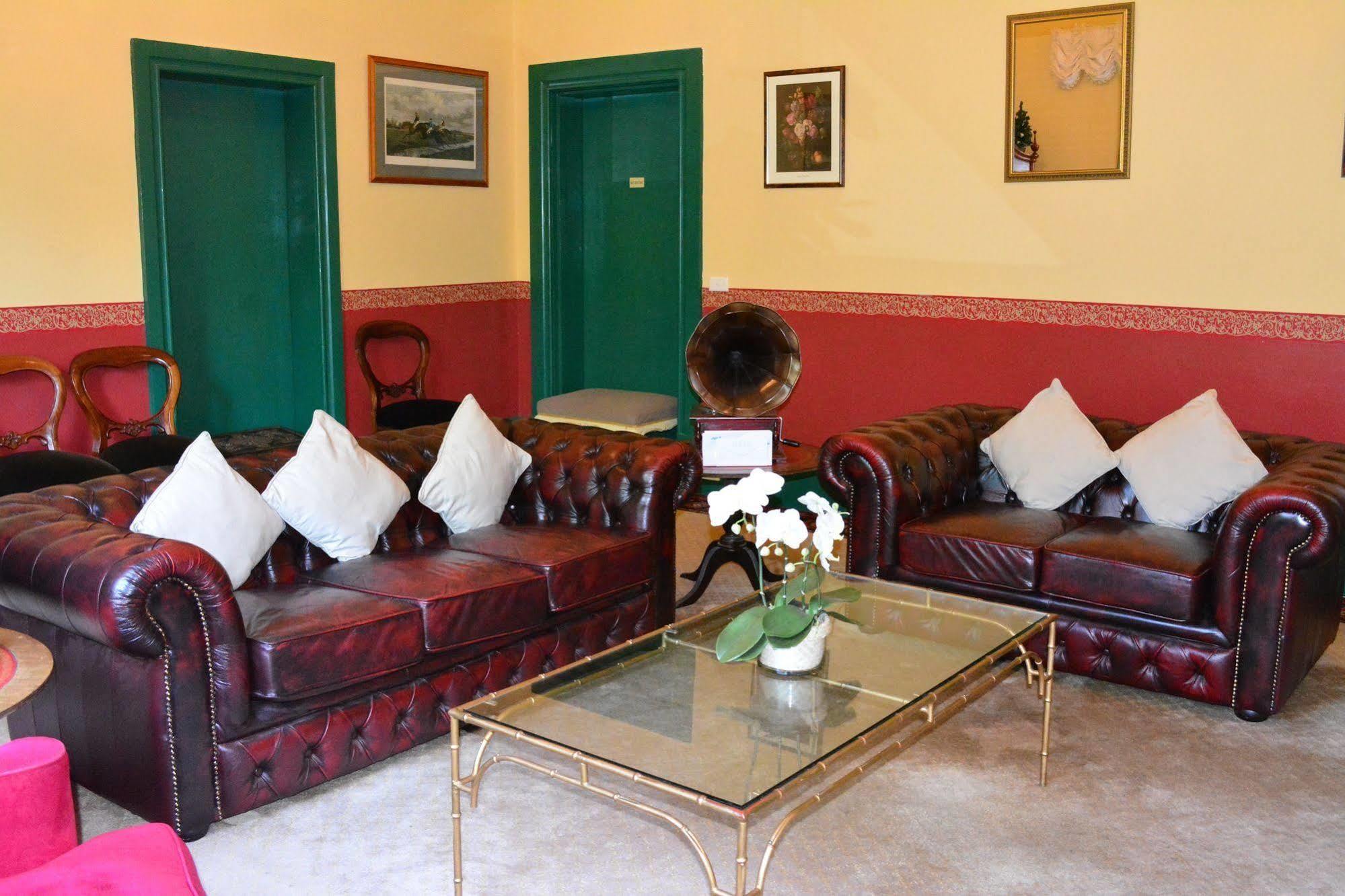 Toorak Manor Hotel Melbourne Zewnętrze zdjęcie